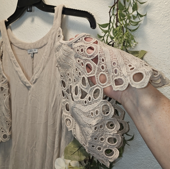 White Birch Cold Shoulder Shirt - Picture 2 of 4